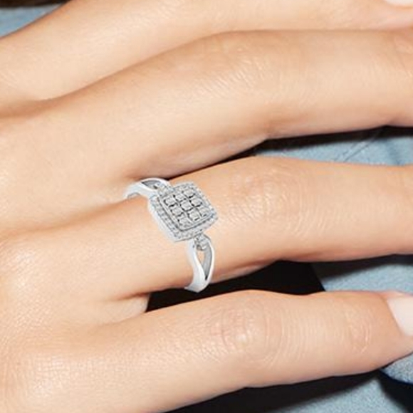 GENUINE Diamond Ring! - Picture 2 of 3